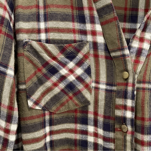 🔴TAKARA FLANNEL SHIRT🔴 - Picture 6 of 11